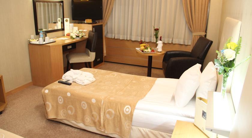Surmeli Otel